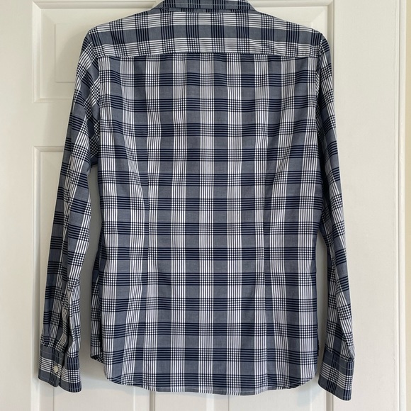 Navy Blouse by Banana Republic - Picture 4 of 4